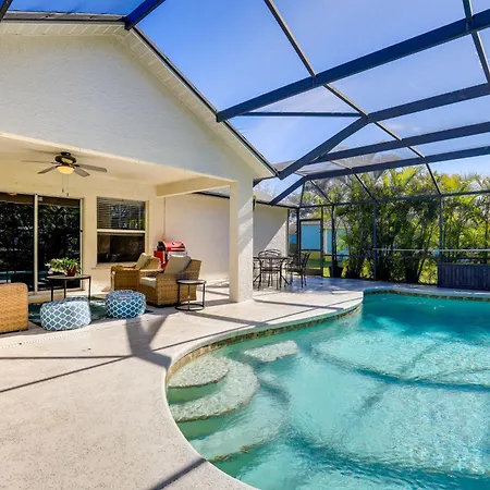Close To Family Park Home With Screened Lanai!